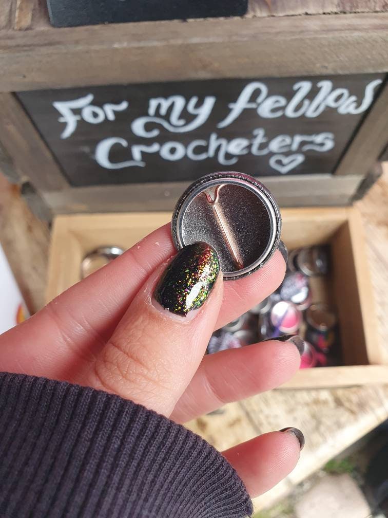 Crochet themed badge